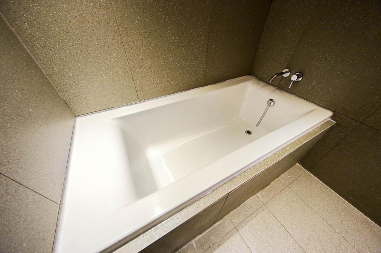 צ'ונצ'און Hotel Myeongjak מראה חיצוני תמונה