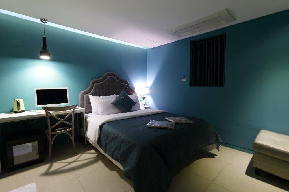 צ'ונצ'און Hotel Myeongjak מראה חיצוני תמונה